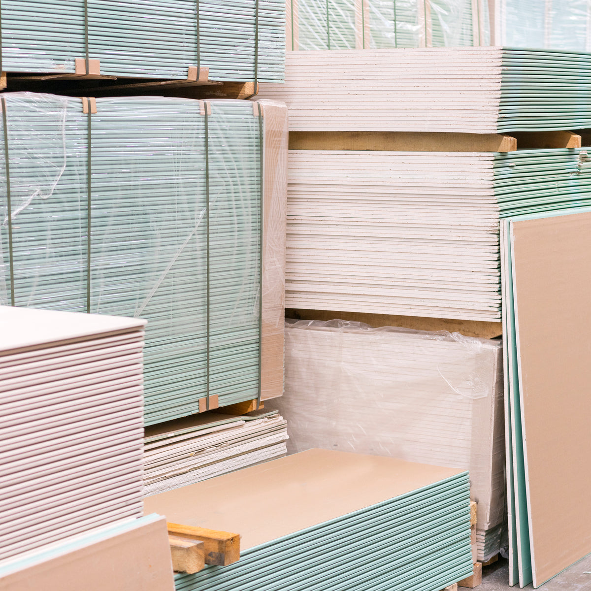 Plaster & plasterboard Gills Building Supplies