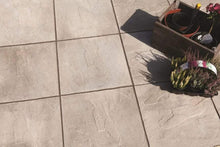 Load image into gallery viewer, Bradstone Peak Paving: Natural Riven
